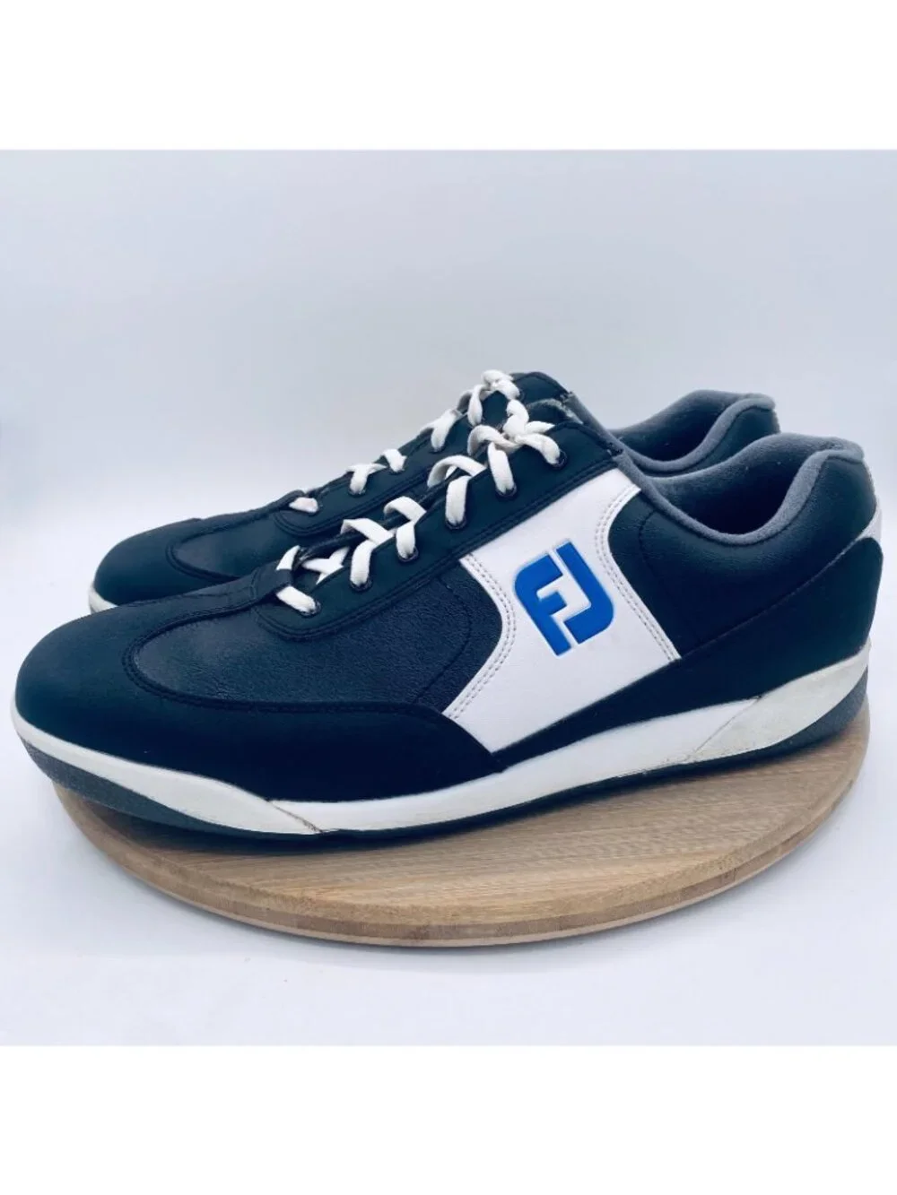 Footjoy Golf Shoes Mens 11 Black Leather GreenJoys Spikeless Sporty Sneakers